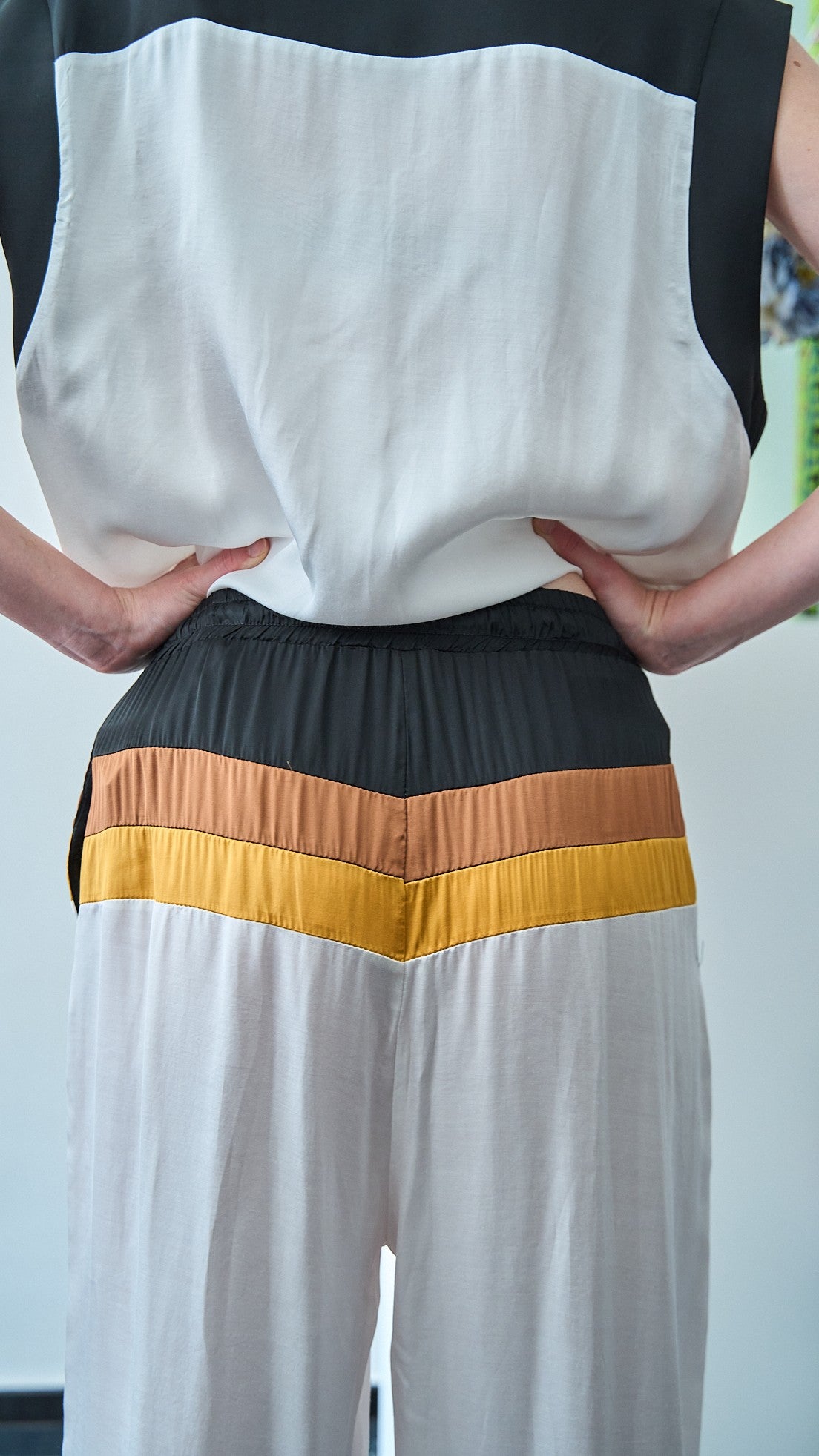 King Kong - Pantaloni a fasce con elastico sul fondo - ART.SP8GH5 - Bianco - Nero - Giallo - Marrone