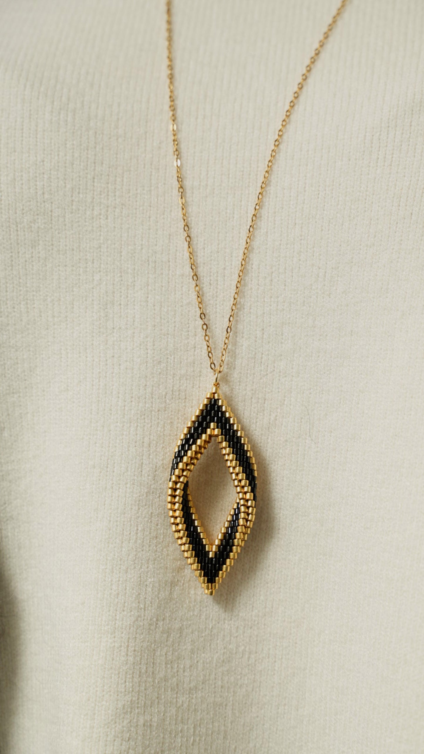 Via Roma - Collana "Elegance" Nero - Oro