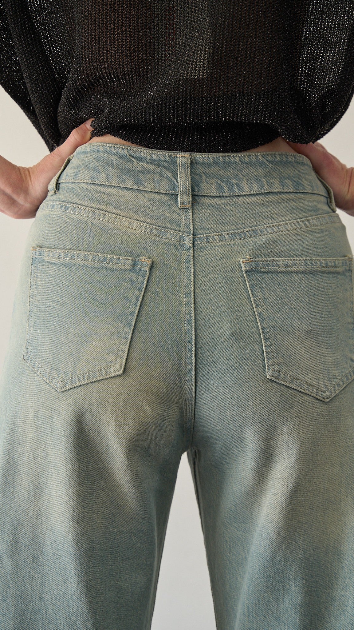 Tensione in - Jeans "Chiara" - ART.TES26P008 Variante scura