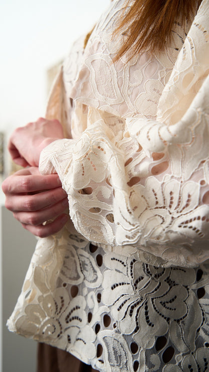 Tensione In - Camicia in pizzo con tasconi - ART.PE26-2087CAMP Burro