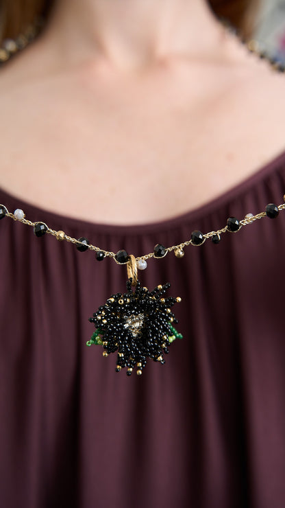 Via Roma - Collana "Anemone" Nero - Dorato - Grigio - Verde