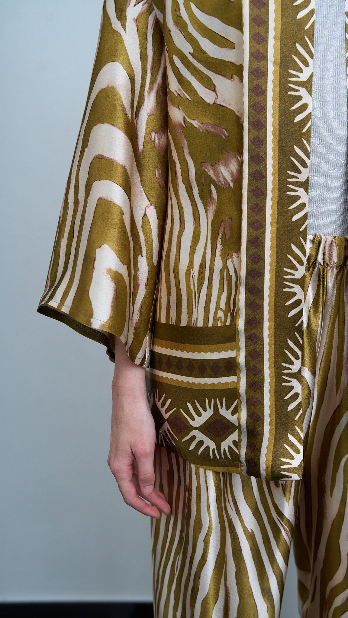 Via Roma - Completo fantasia con giacca kimono Moro - Verde - Beige
