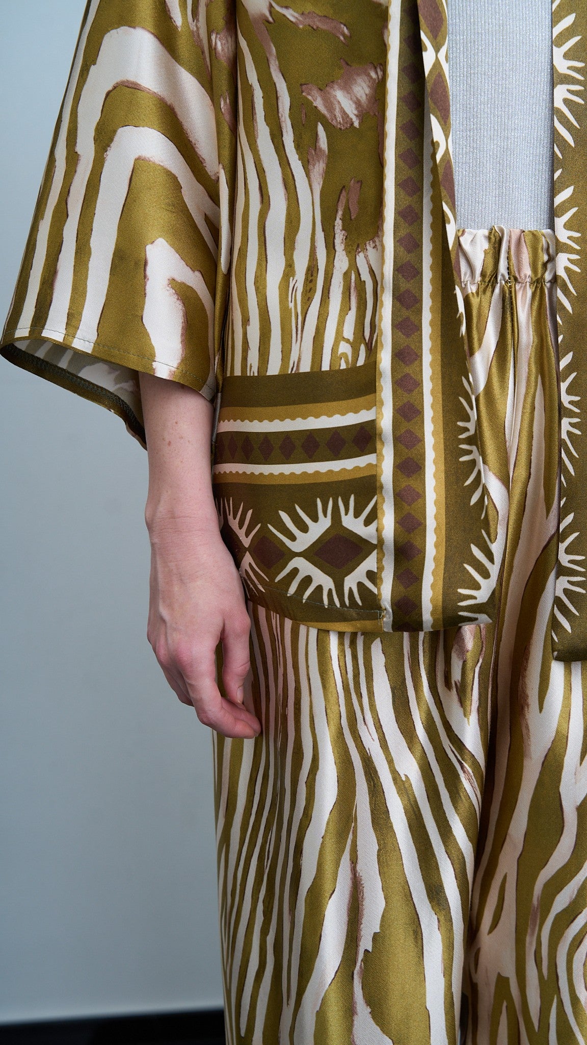 Via Roma - Completo fantasia con giacca kimono Moro - Verde - Beige